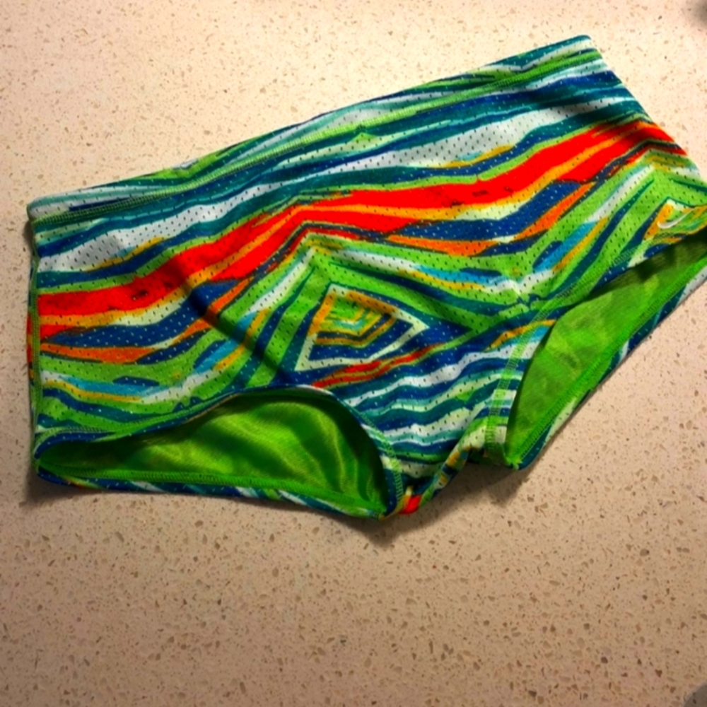 Nike drag suite square cut brief